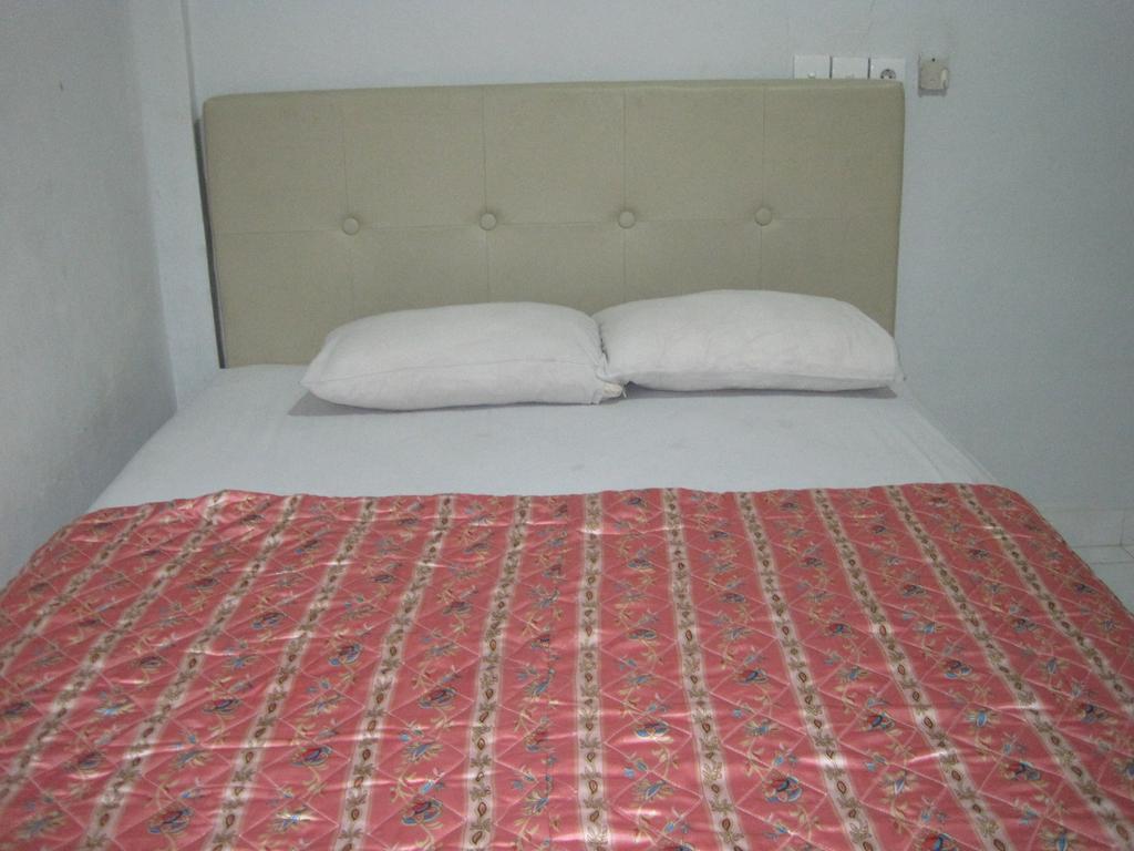 Taman Mekar Beach Inn Kuta Lombok Habitación foto